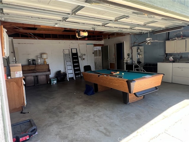 946 W Woodcrest, Bloomington, CA 92316 - garage with separate washer and dryer and a garage door opener