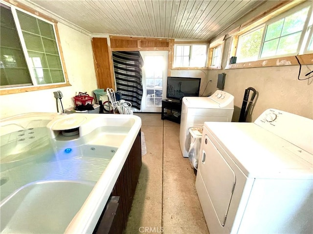 1325 Norton Ave, Dos Palos, CA 93620 - washroom featuring washer and dryer and wooden ceiling