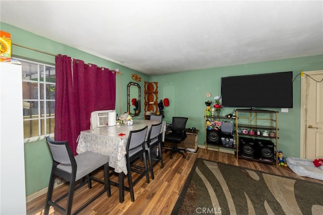 795 E 42nd Pl, Los Angeles, CA 90011 - dining room with wood finished floors and baseboards