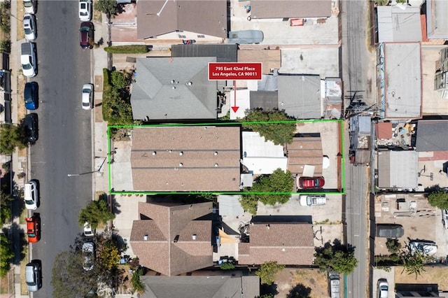 795 E 42nd Pl, Los Angeles, CA 90011 - aerial view of residential area featuring property boundaries highlighted