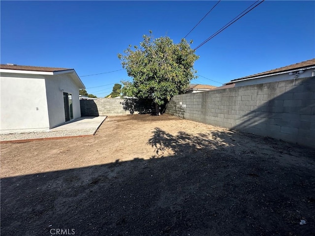 350 E 223rd St, Carson, CA 90745 - view of fenced backyard