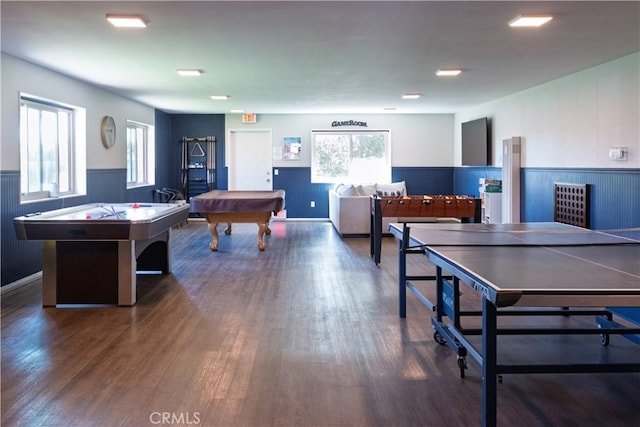 348 Clubhouse Dr, Santa Maria, CA 93455 - rec room featuring a wainscoted wall, billiards, wood finished floors, and plenty of natural light