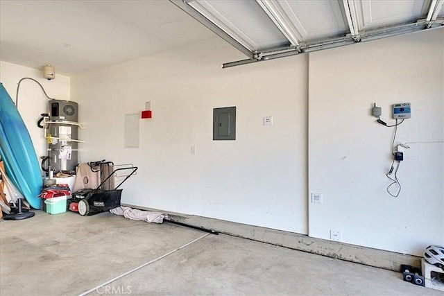 5516 Sunhaven St, Marysville, CA 95901 - garage with electric panel and hybrid water heater