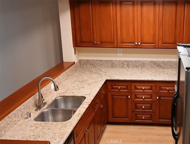 1302 N Mako Ln Unit 2, Anaheim, CA 92801 - photo 5