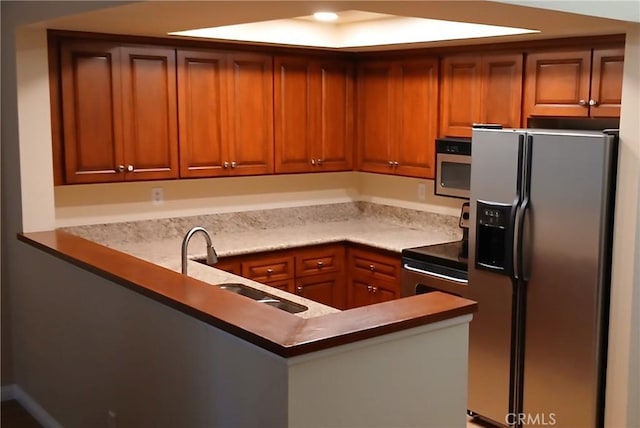 1302 N Mako Ln Unit 2, Anaheim, CA 92801 - photo 4