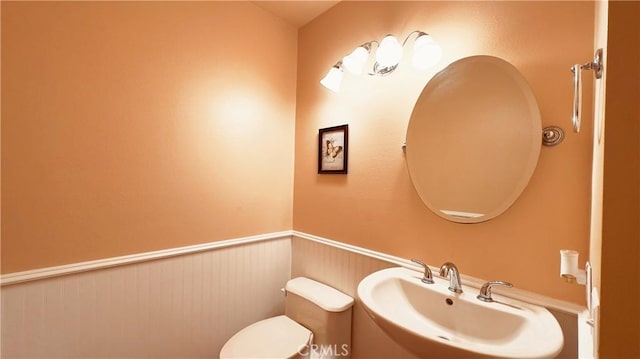 1302 N Mako Ln Unit 2, Anaheim, CA 92801 - photo 6