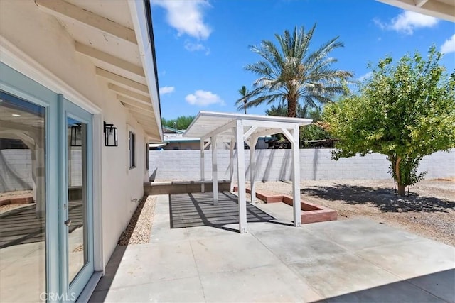 43000 Connecticut St, Palm Desert, CA 92211 - fenced backyard featuring a patio area