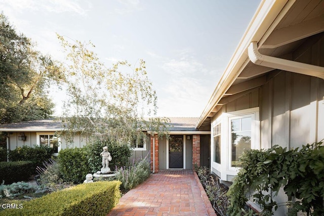 3041 Fairlea Rd, Santa Ynez, CA 93460 - entrance to property featuring board and batten siding