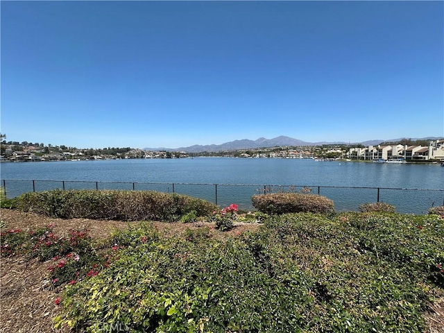 27721 Rubidoux, Mission Viejo, CA 92692 - water view with mountains