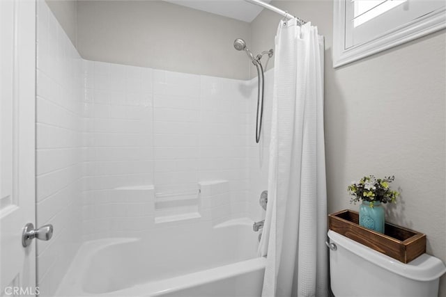 775 Via Blairo, Corona, CA 92879 - full bathroom featuring shower / bath combination with curtain and toilet