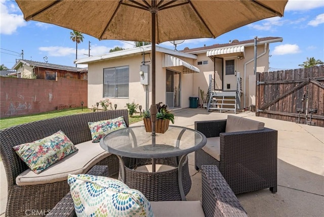 1269 W 1st St, San Pedro, CA 90732 - view of patio / terrace featuring outdoor dining space