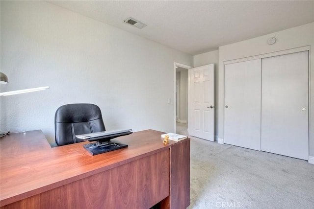 32197 Callesito Fadrique, Temecula, CA 92592 - home office with light carpet and baseboards