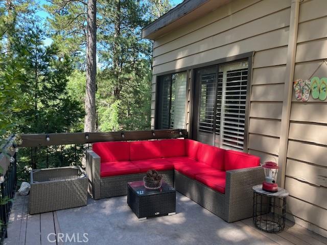 27821 Peninsula Dr, Lake Arrowhead, CA 92352 - wooden terrace with outdoor lounge area