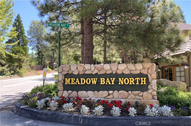 27821 Peninsula Dr, Lake Arrowhead, CA 92352 - view of community / neighborhood sign