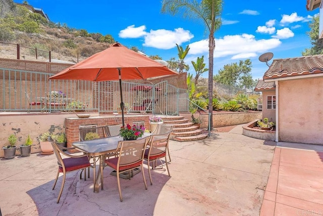 1153 Merritt Dr, El Cajon, CA 92020 - view of patio featuring outdoor dining area