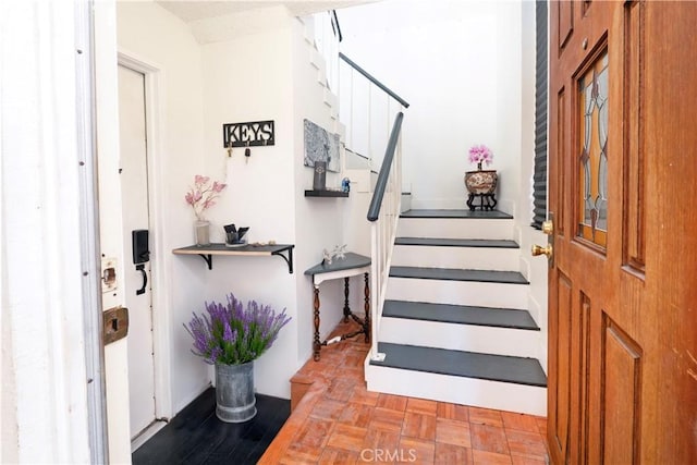 9228 Elm Vista Dr Unit B, Downey, CA 90242 - entrance foyer featuring stairway