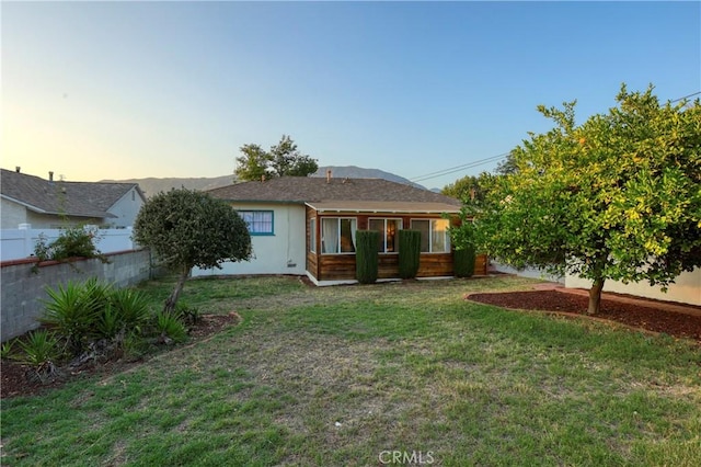 8220 Owens St, Sunland, CA 91040 - back of property