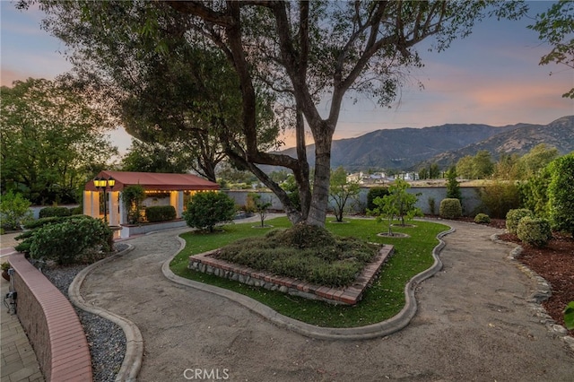 981 Deep Springs Dr, Claremont, CA 91711 - view of home's community with a mountain view
