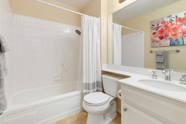 245 Fairlee Ln, Encinitas, CA 92024 - bathroom featuring vanity and shower / bath combo