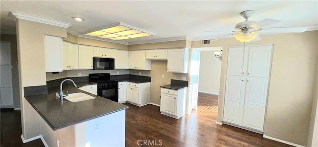 31864 Corte Montecito, Temecula, CA 92592 - kitchen with black appliances, dark countertops, ornamental molding, a peninsula, and ceiling fan
