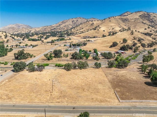 5770 Elwood, Sanger, CA 93657