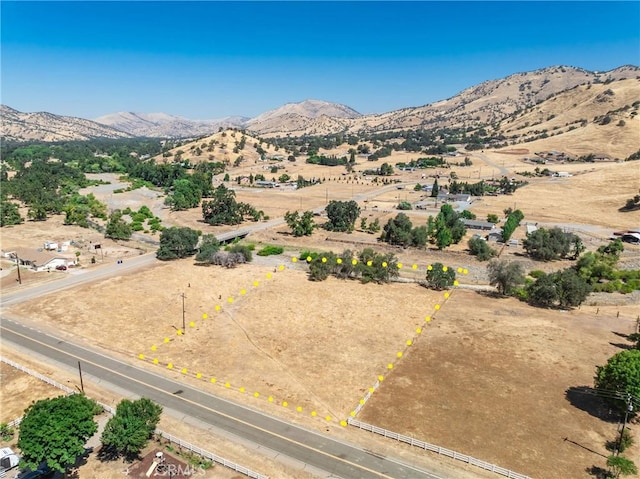 5770 Elwood, Sanger, CA 93657