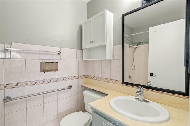 1824 Greenleaf Dr, West Covina, CA 91792 - bathroom with vanity, a shower, and tile walls
