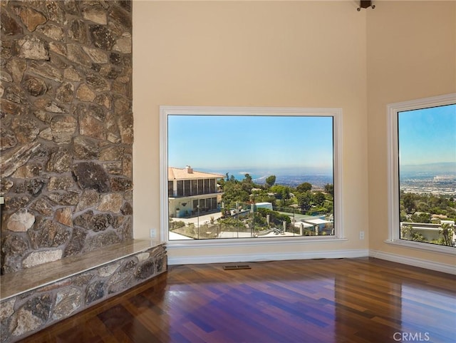 3311 Crownview Dr, Rancho Palos Verdes, CA 90275 - spare room featuring wood finished floors