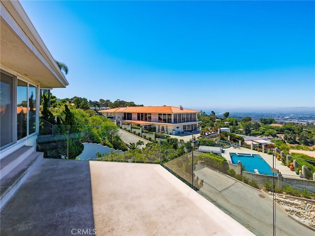 3311 Crownview Dr, Rancho Palos Verdes, CA 90275 - balcony featuring view of pool