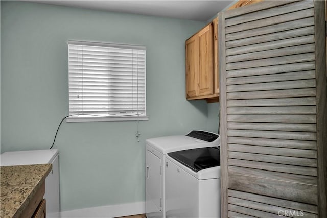 20511 Santa Barbara Ave, Middletown, CA 95461 - laundry room with cabinet space and washer and clothes dryer