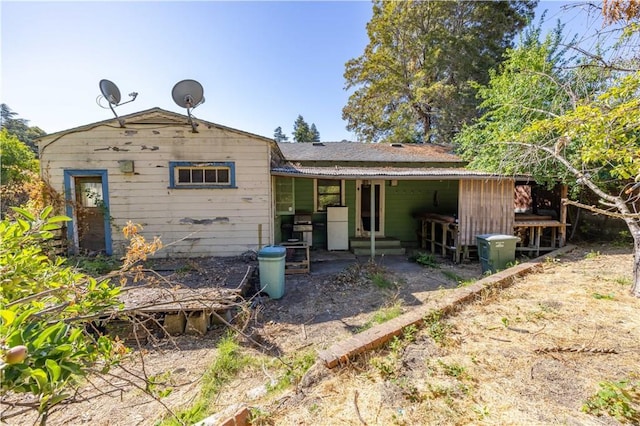 3142 Keith Ave, Castro Valley, CA 94546 - back of property