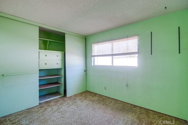 1361 Monterey Ct, Chula Vista, CA 91911 - unfurnished bedroom with carpet, a textured ceiling, and a closet