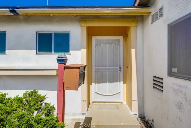 1361 Monterey Ct, Chula Vista, CA 91911 - doorway to property featuring stucco siding