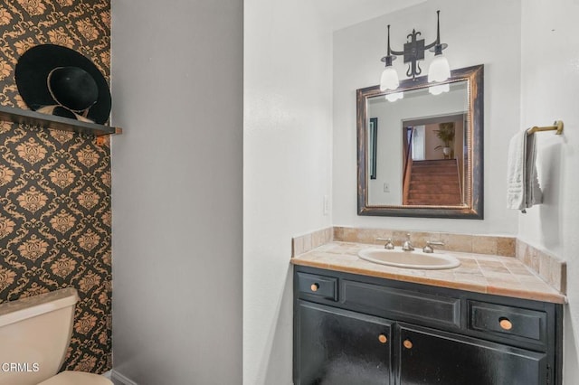 4804 La Villa Marina Unit J, Marina Del Rey, CA 90292 - bathroom with wallpapered walls and vanity
