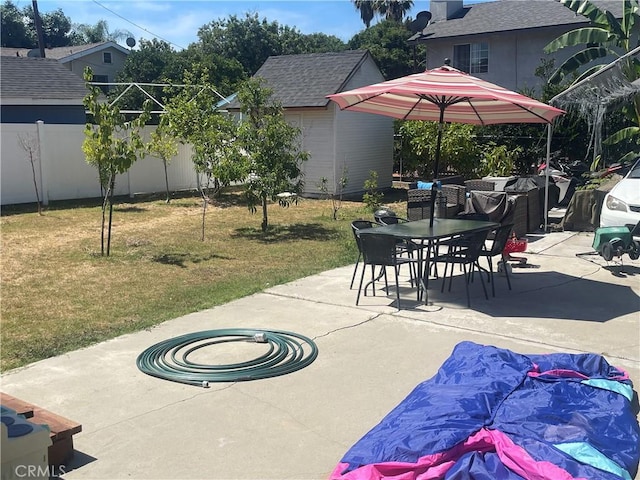 13012 Cullen St, Whittier, CA 90602 - view of patio with outdoor dining area