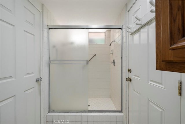 5347 E Bergh Dr, Anaheim Hills, CA 92807 - bathroom featuring a stall shower