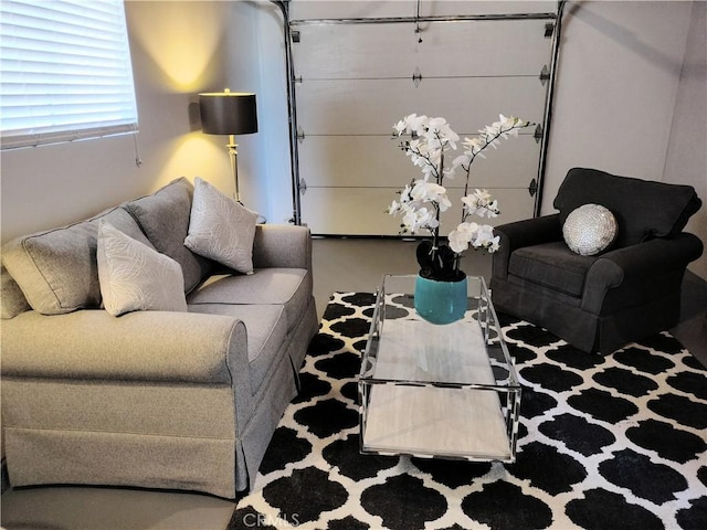 900 S Ann St, Tulare, CA 93274 - view of living room