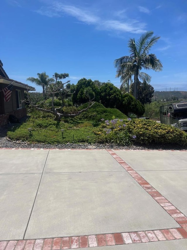 4906 Via Hinton, Carlsbad, CA 92008 - view of patio