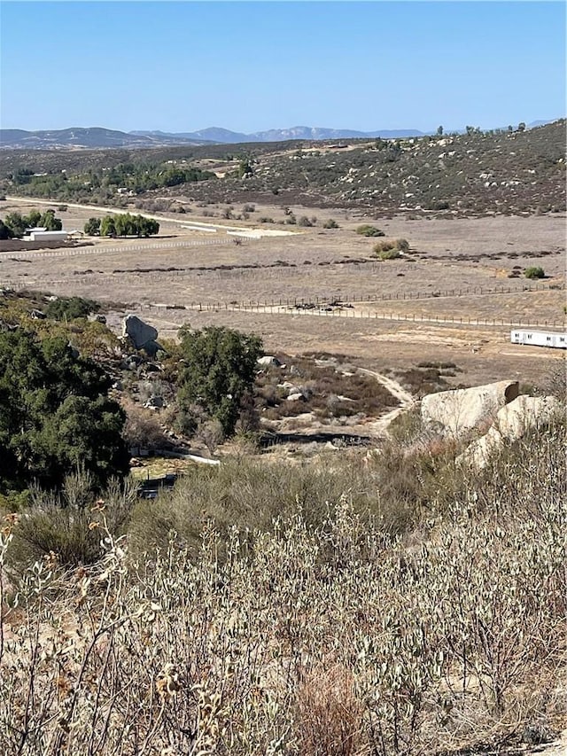 1718 Milpas Rd, Hemet, CA 92544