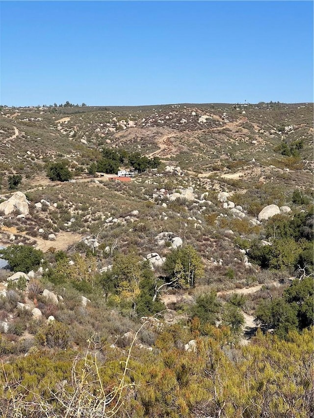 1718 Milpas Rd, Hemet, CA 92544