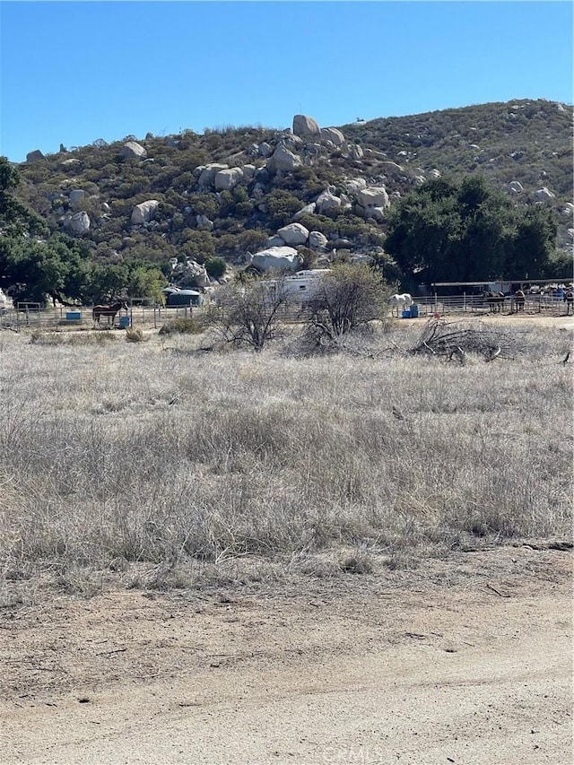 1718 Milpas Rd, Hemet, CA 92544