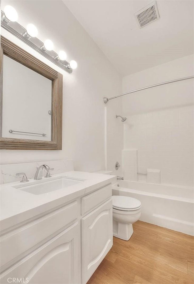 2914 Crape Myrtle Cir, Chino Hills, CA 91709 - bathroom with vanity, bathing tub / shower combination, and wood finished floors