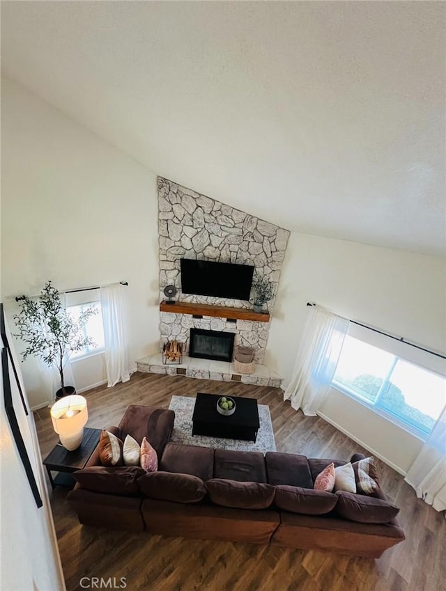 13330 Tamarisk Rd, Victorville, CA 92395 - photo 7