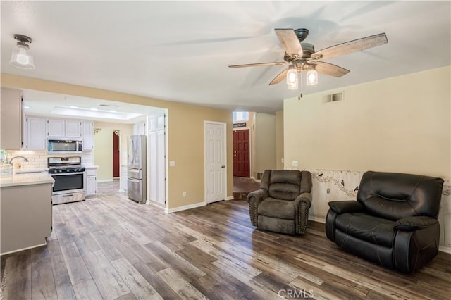 39975 Windemere Ct, Murrieta, CA 92562 - photo 14