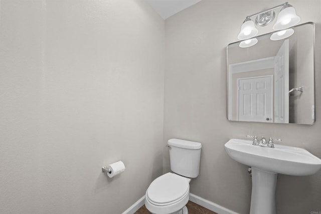 1347 Vallejo Mills St, Chula Vista, CA 91913 - half bathroom with toilet and baseboards
