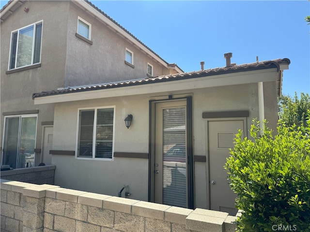 896 Poppyseed Way, Hemet, CA 92545 - rear view of house featuring stucco siding