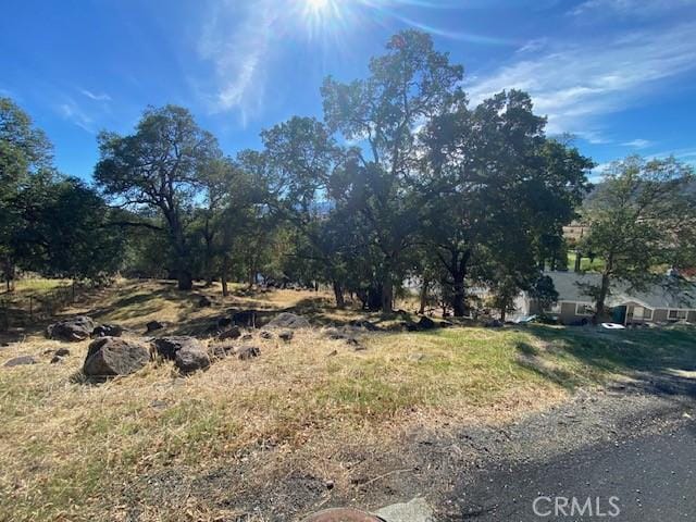 17242 Knollview Dr, Hidden Valley Lake, CA 95467