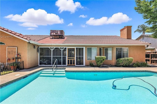 1115 Chennault Ave, Clovis, CA 93611 - view of swimming pool