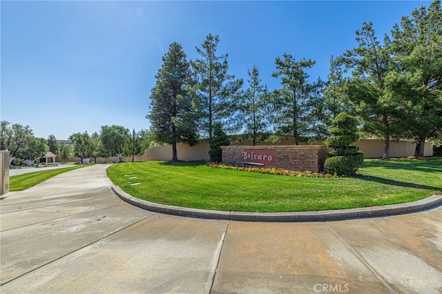 23785 Western Cedar Ct, Valencia, CA 91354 - community sign with a lawn