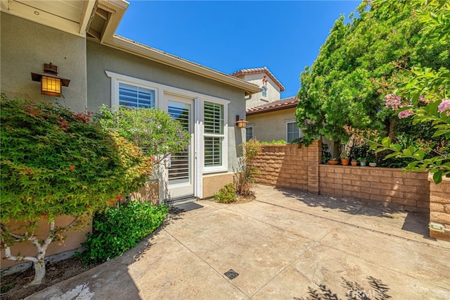 23785 Western Cedar Ct, Valencia, CA 91354 - view of patio
